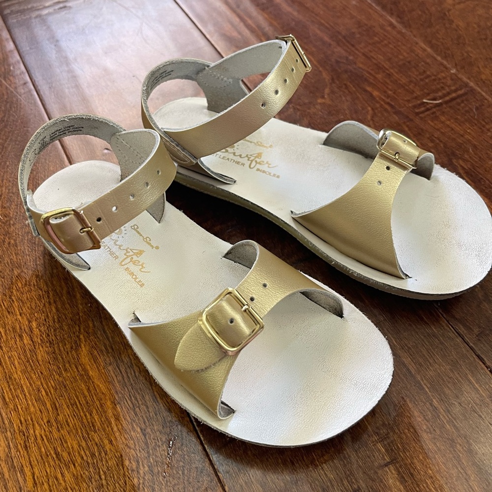Sun San Surfer Sandals gold- sz 12